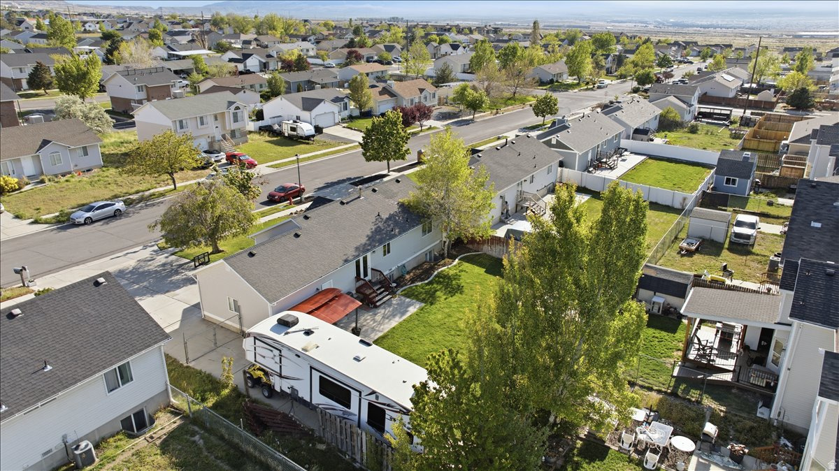 WEST MEADOWS - Residential