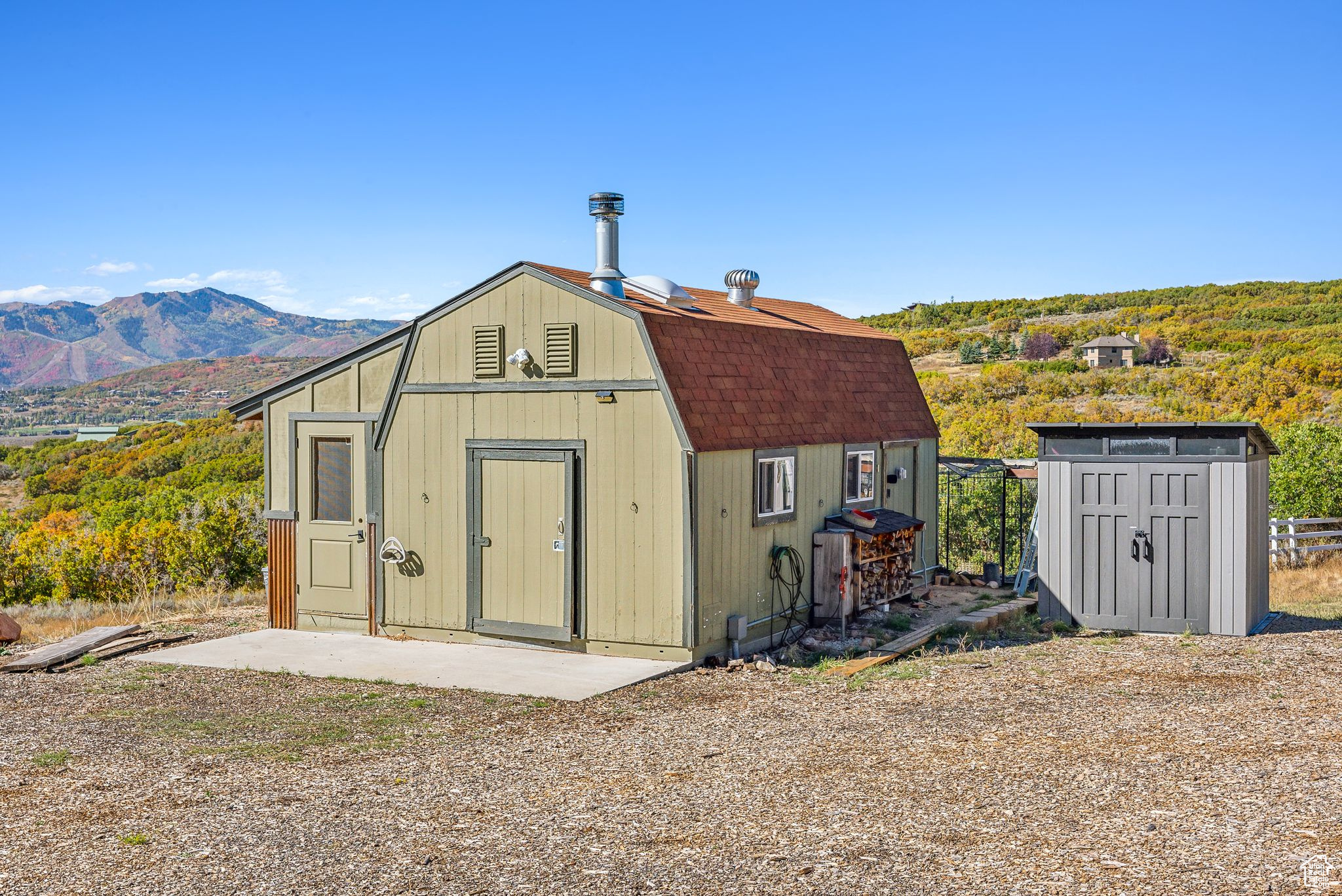 Snyderville, Utah 84098, United States, 4 Bedrooms Bedrooms, ,4 BathroomsBathrooms,Residential,Pending,42883