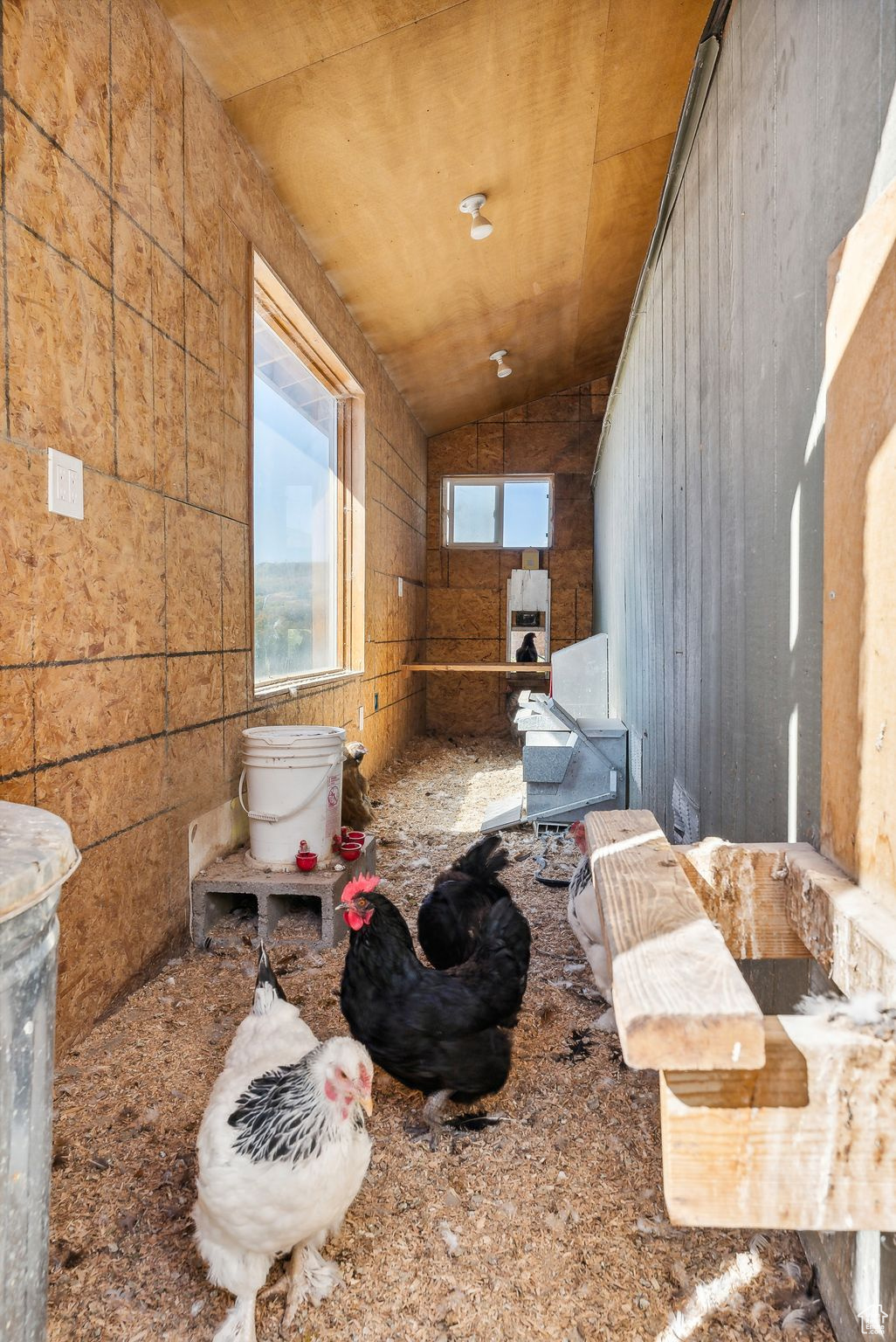 Snyderville, Utah 84098, United States, 4 Bedrooms Bedrooms, ,4 BathroomsBathrooms,Residential,Pending,42883