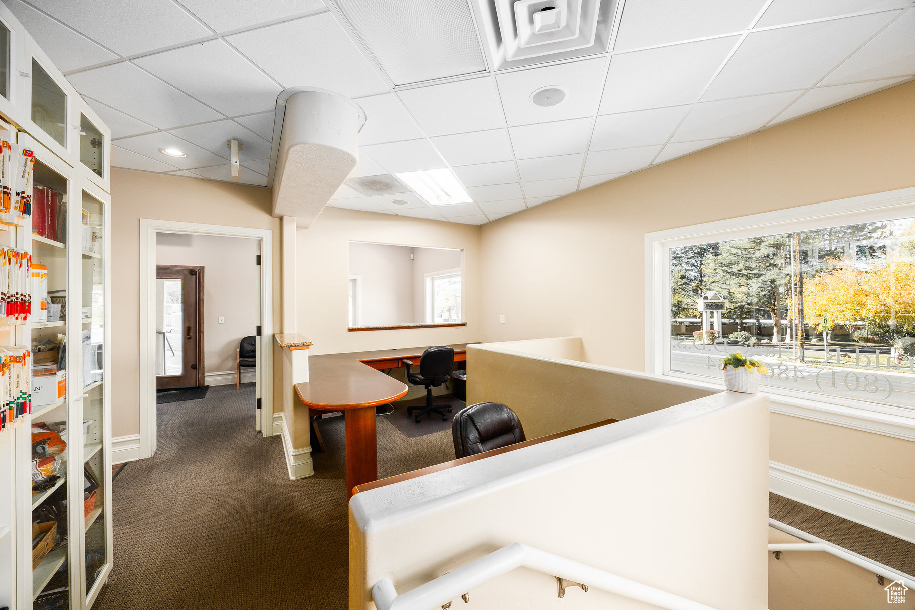 HIGHLAND - Commercial Sale