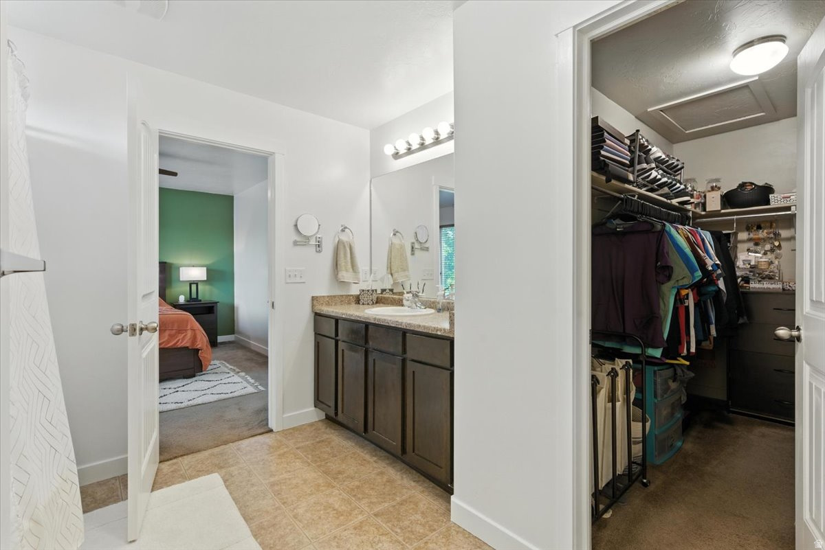 ANGEL STREET TOWNHOM - Residential