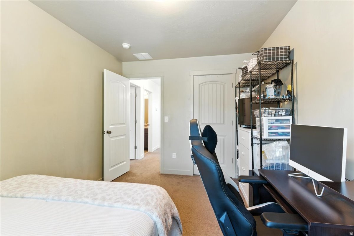 ANGEL STREET TOWNHOM - Residential