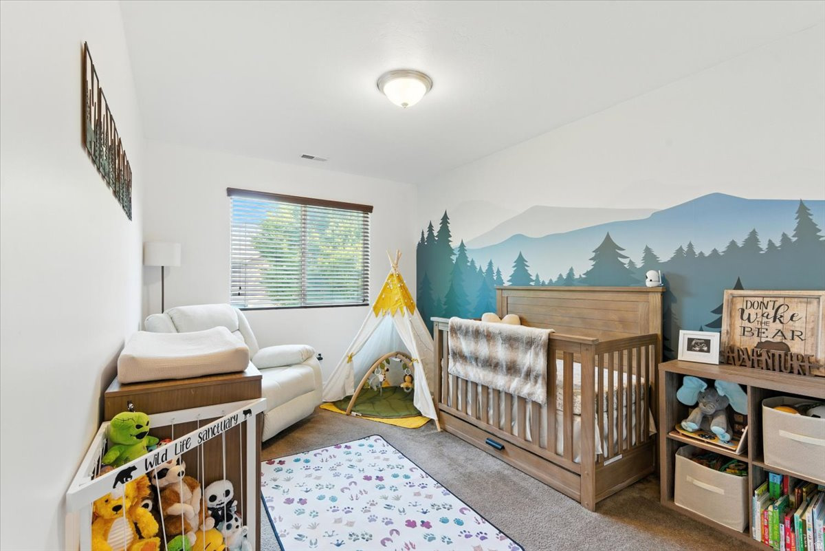 ANGEL STREET TOWNHOM - Residential