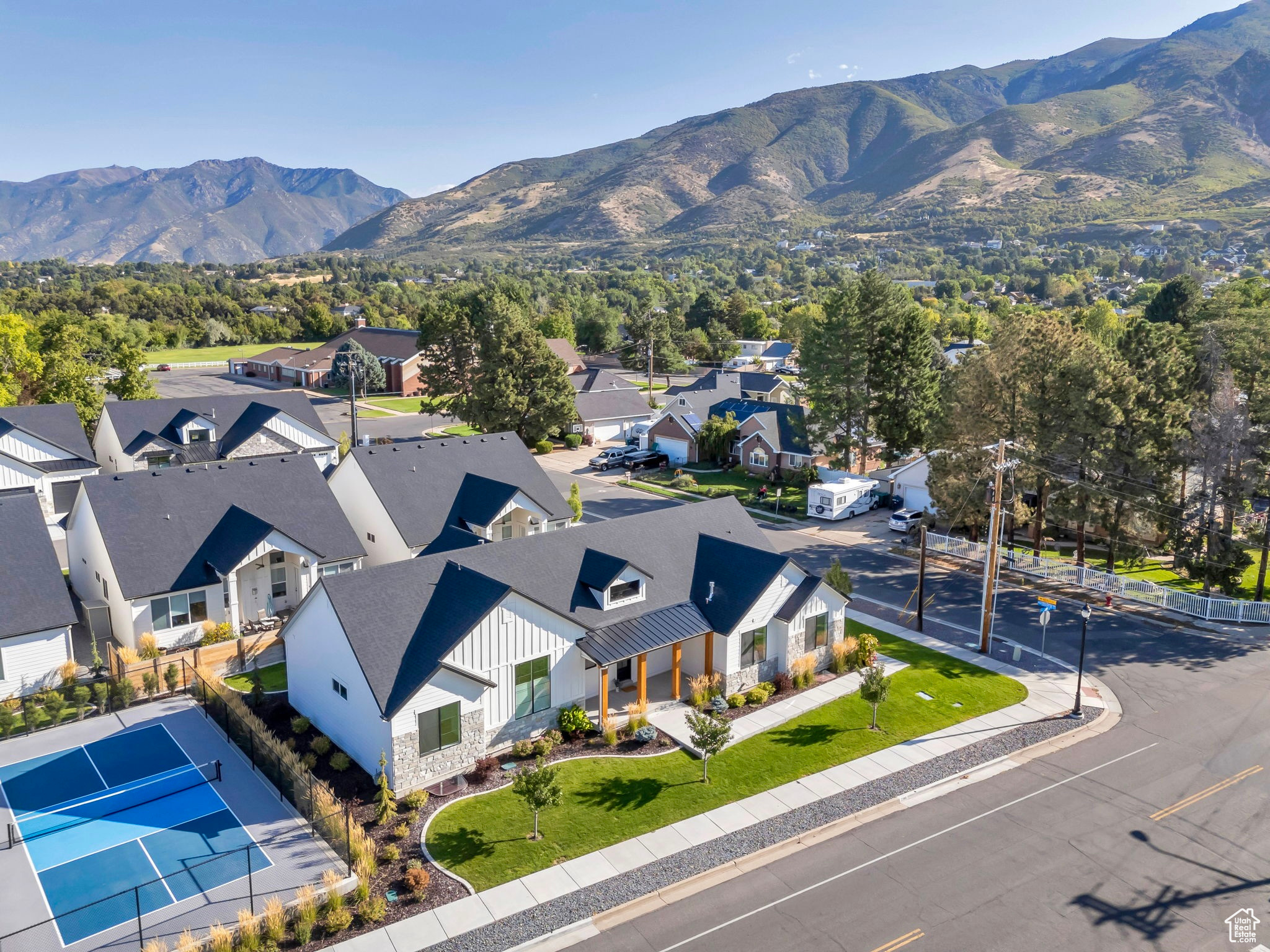 EVERGREEN ESTATES AT CHERRY PRUD - Residential