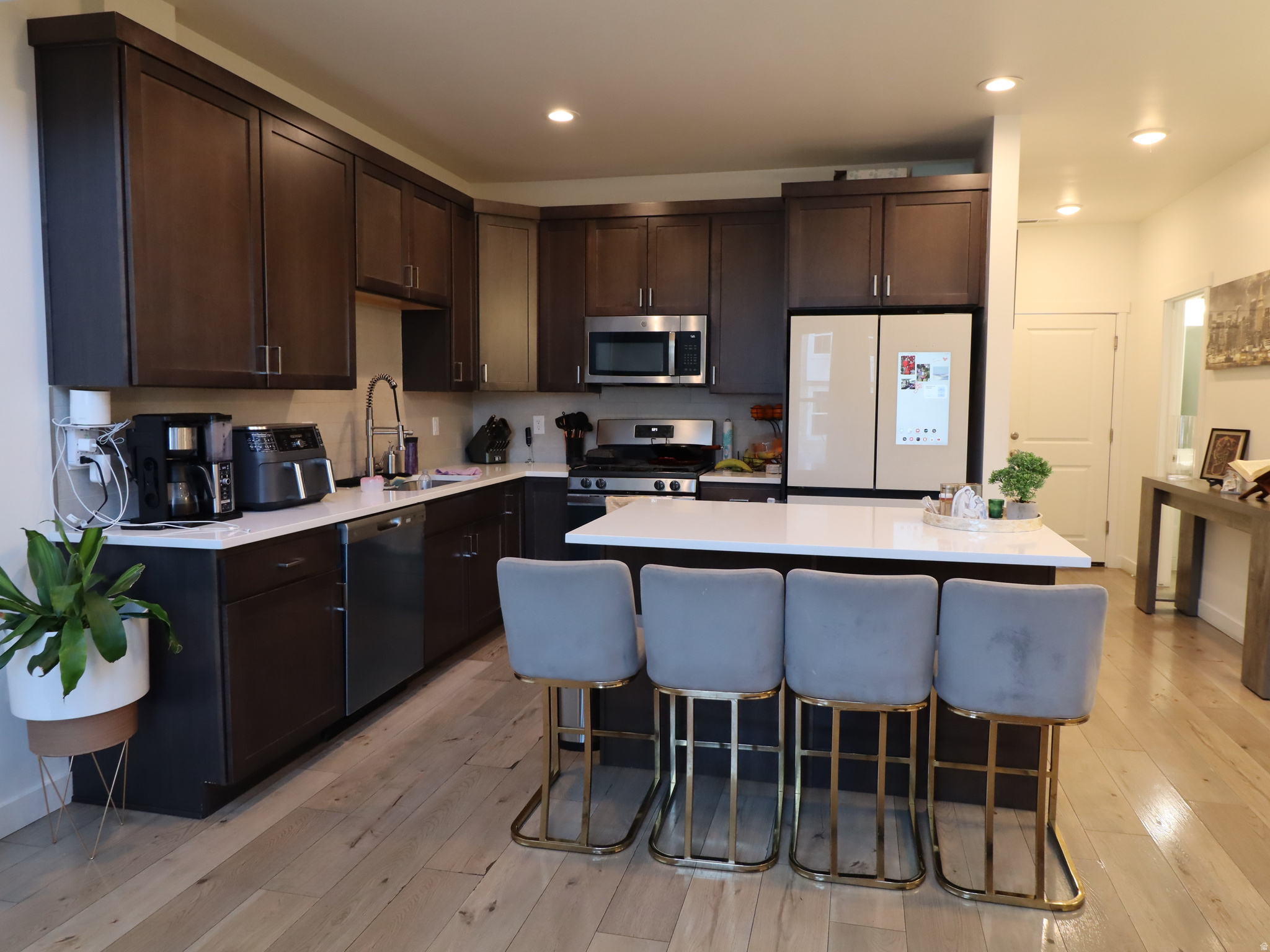 DAYBREAK - Residential