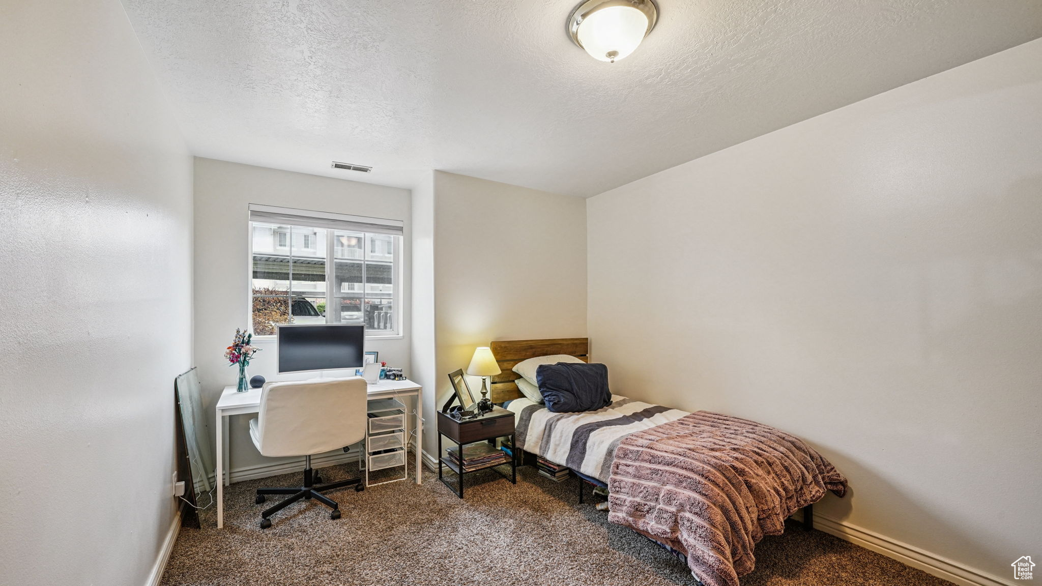 COUNTRY WOODS CONDOS - Residential