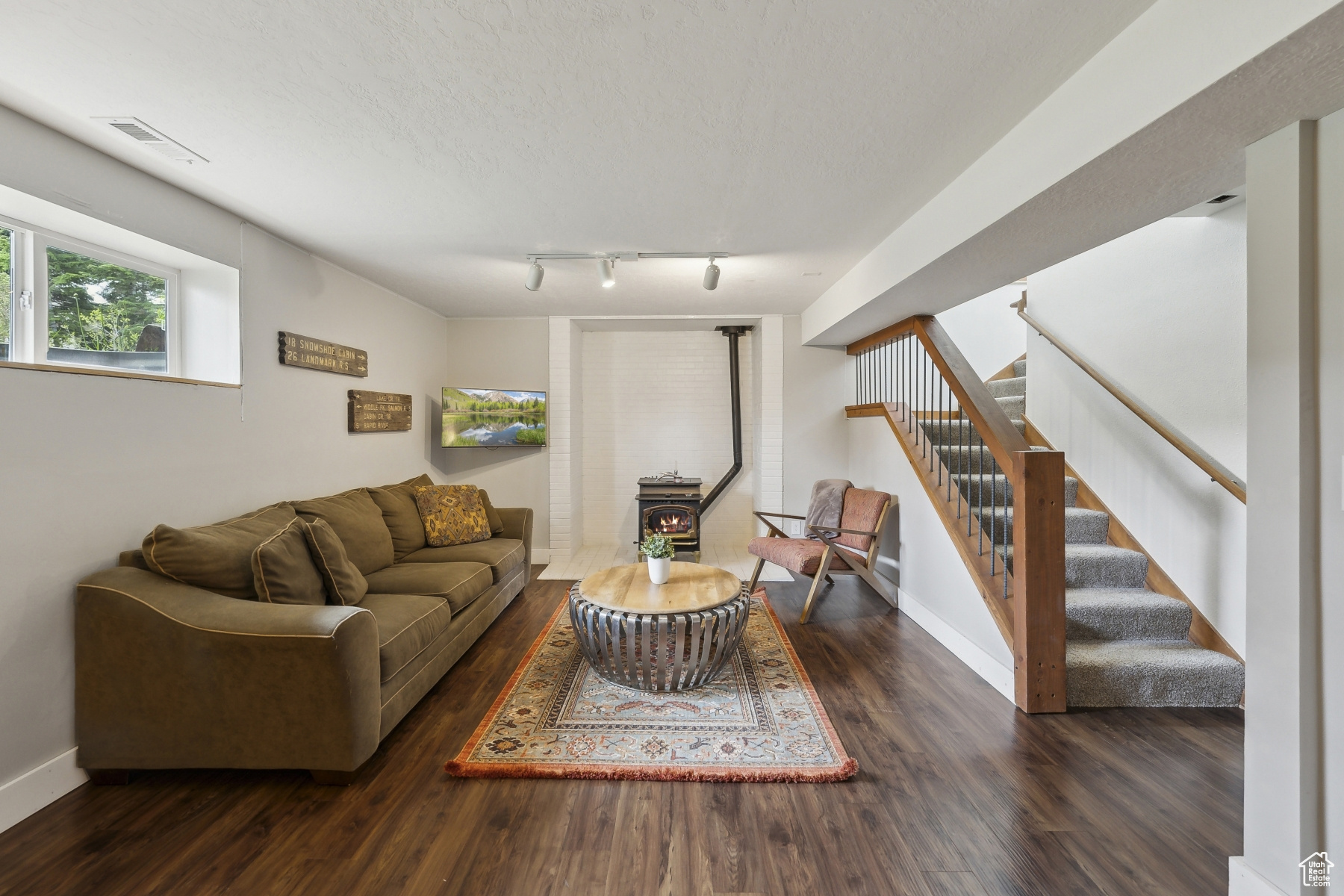 Park City, Utah 84098, United States, 4 Bedrooms Bedrooms, ,3 BathroomsBathrooms,Residential,Pending,133583