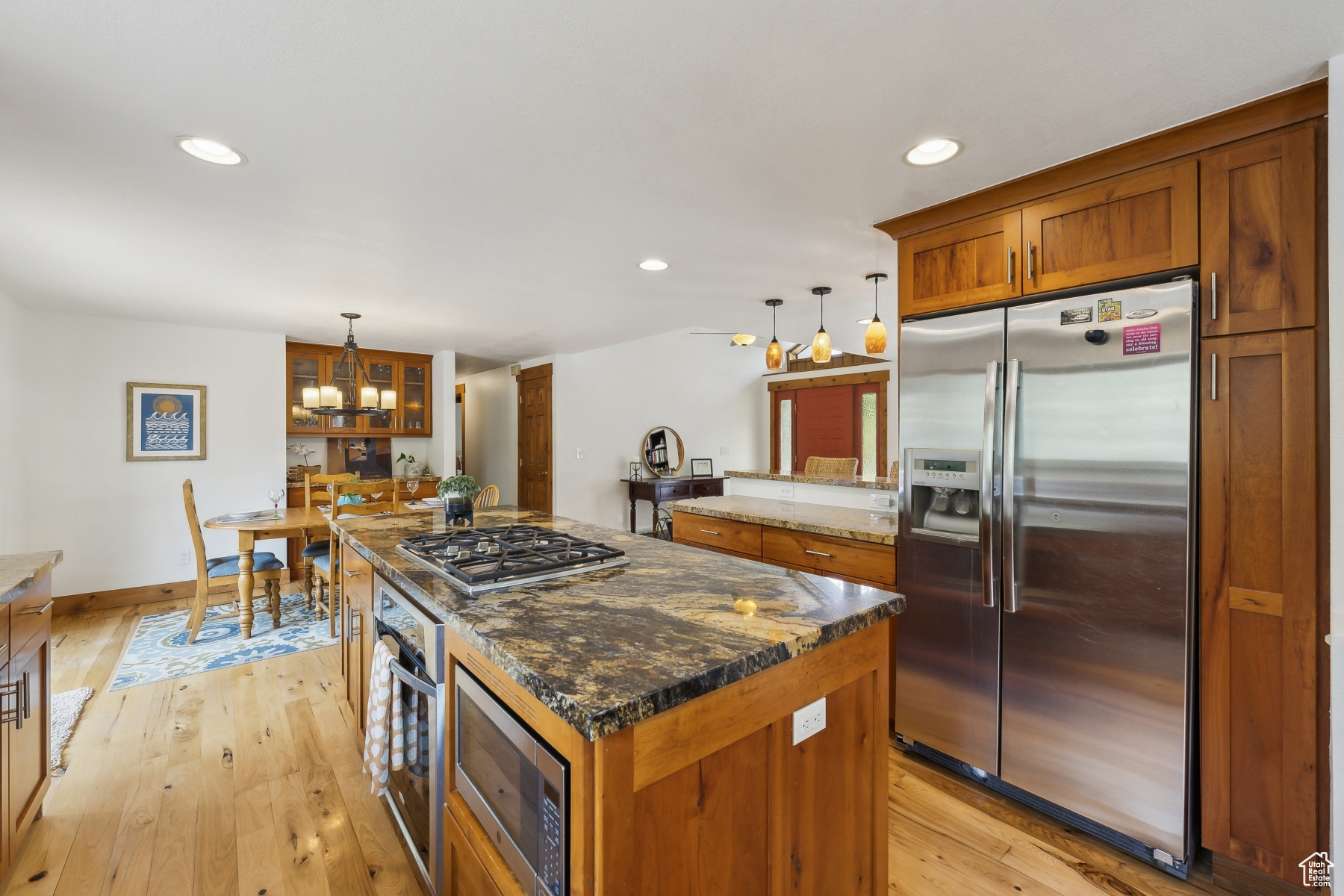 Park City, Utah 84098, United States, 4 Bedrooms Bedrooms, ,3 BathroomsBathrooms,Residential,Pending,133583