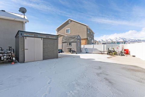 Tiny photo for 1857 E THUNDER GULCH RD N, Eagle Mountain, UT 84005 (MLS # 2138886)