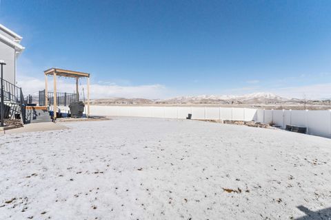 Tiny photo for 1857 E THUNDER GULCH RD N, Eagle Mountain, UT 84005 (MLS # 2138886)