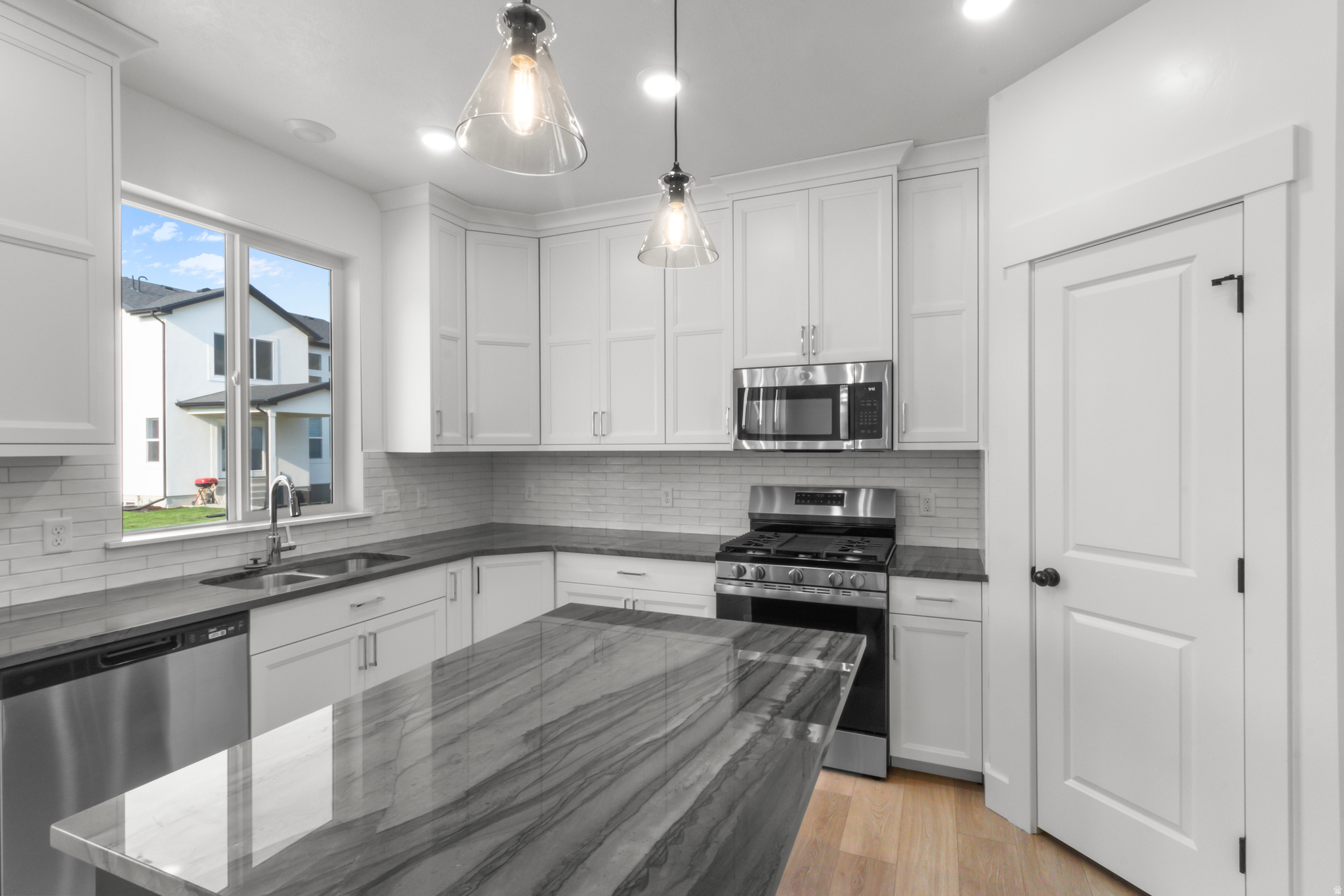 RIVER'S EDGE - Residential