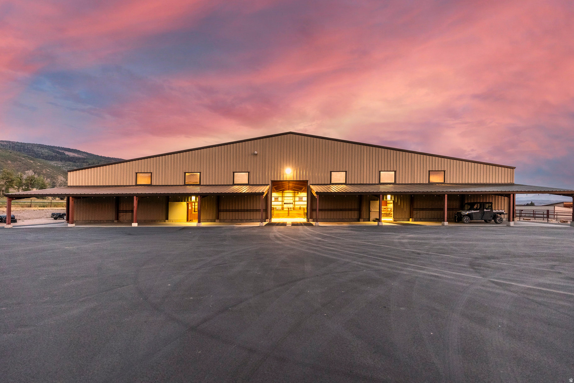 SHADOWS SUBDIVISION - Residential