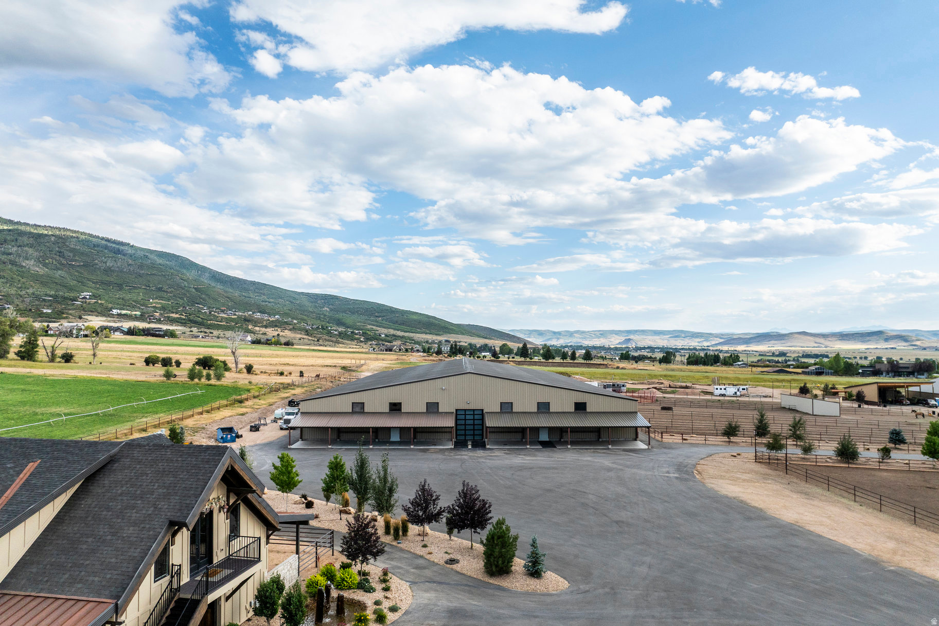 SHADOWS SUBDIVISION - Residential