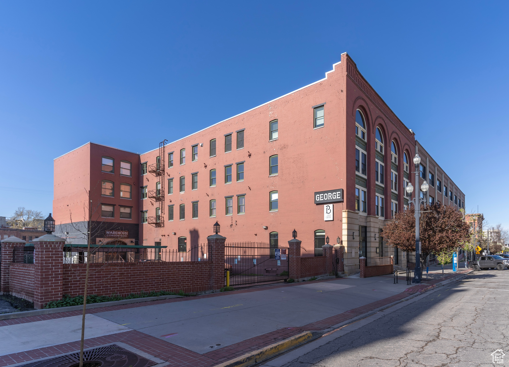 WAREHOUSE DISTRICT CONDOMINIUMS - Commercial Sale