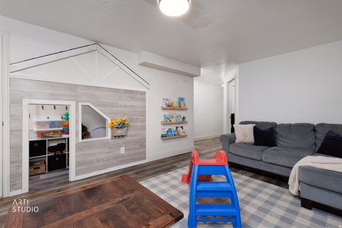 Tiny photo for 510 S 20 E, Orem, UT 84058 (MLS # 2145111)