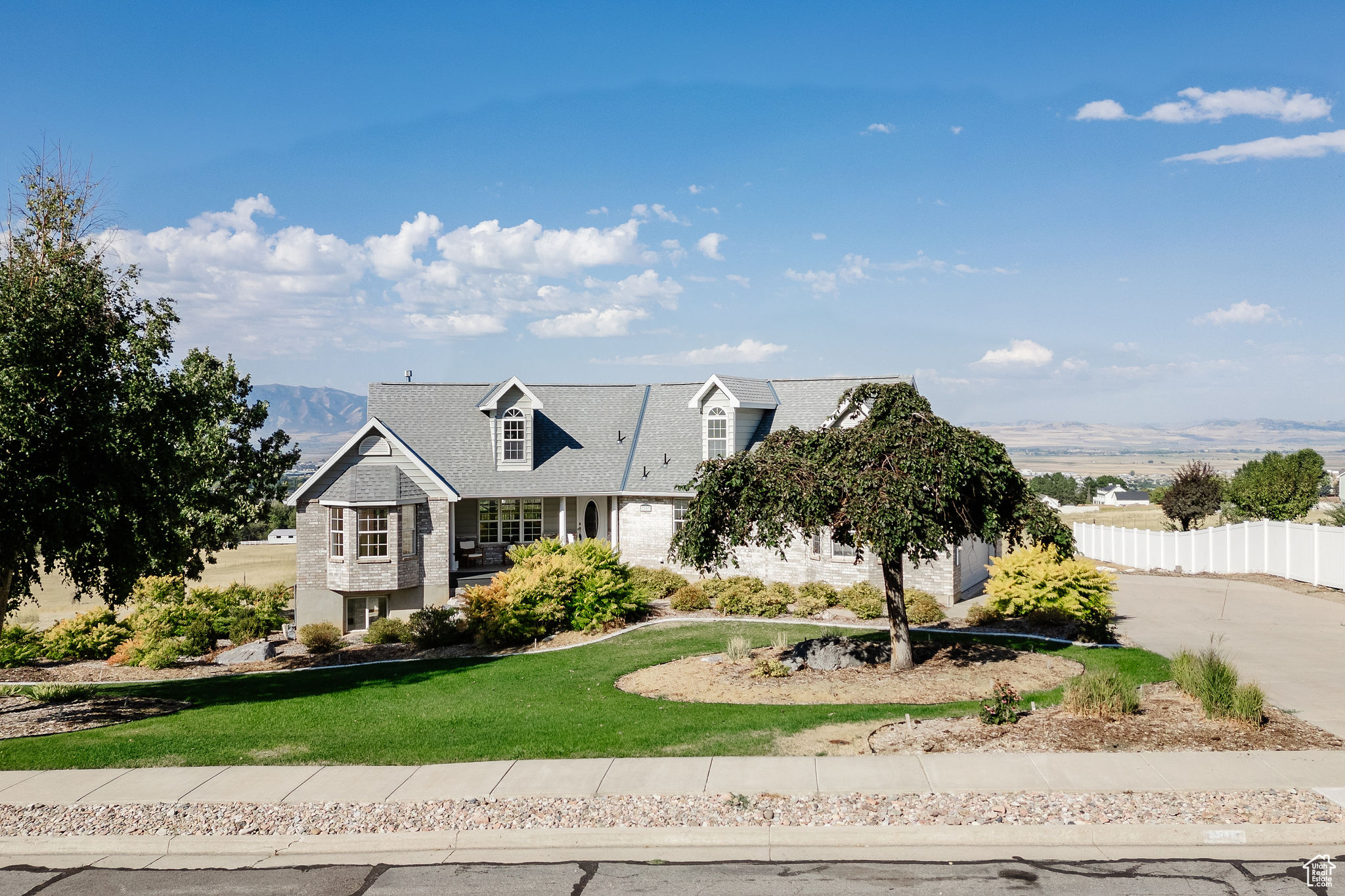 2807 Viewcrest Cir, North Logan, Utah image 1