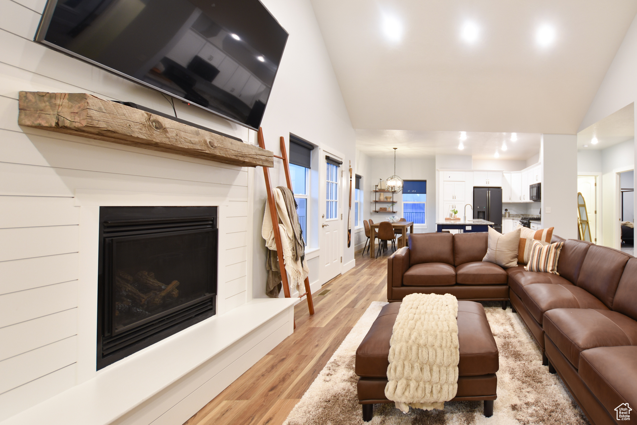 SWAN CREEK VILLAGE - Residential