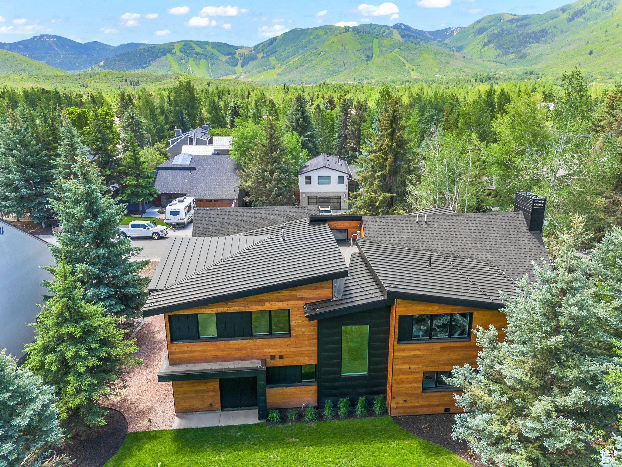Park City, Utah 84060, United States, 4 Bedrooms Bedrooms, ,4 BathroomsBathrooms,Residential,Pending,52811 Park City, Utah 84060, United States, 4 Bedrooms Bedrooms, ,4 BathroomsBathrooms,Residential,Pending,52811