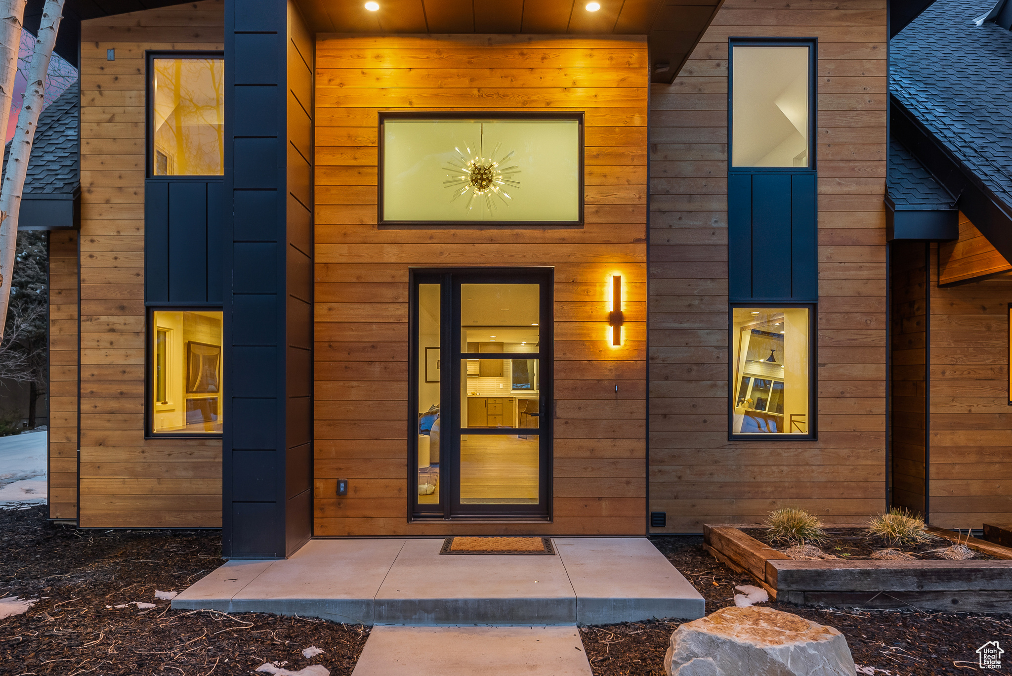 Park City, Utah 84060, United States, 4 Bedrooms Bedrooms, ,4 BathroomsBathrooms,Residential,Pending,52811