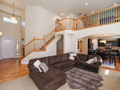 Tiny photo for 11103 S ALPINE CREEK WAY W, South Jordan, UT 84095 (MLS # 2168357)