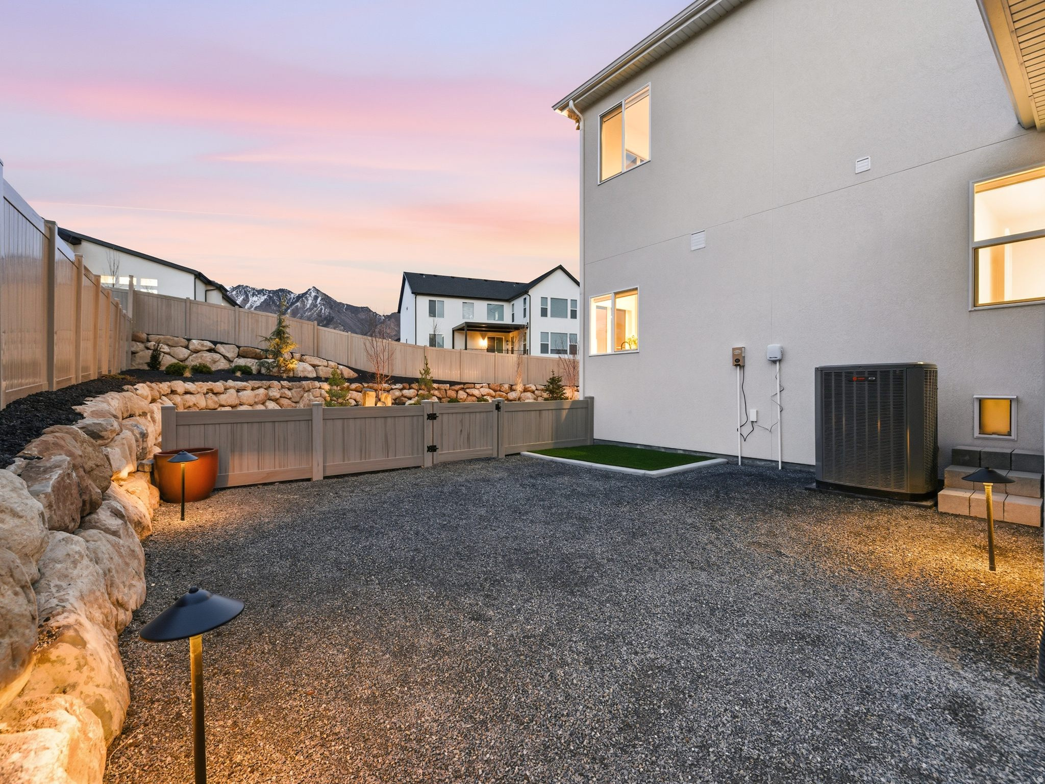 BEACON HILL - Residential