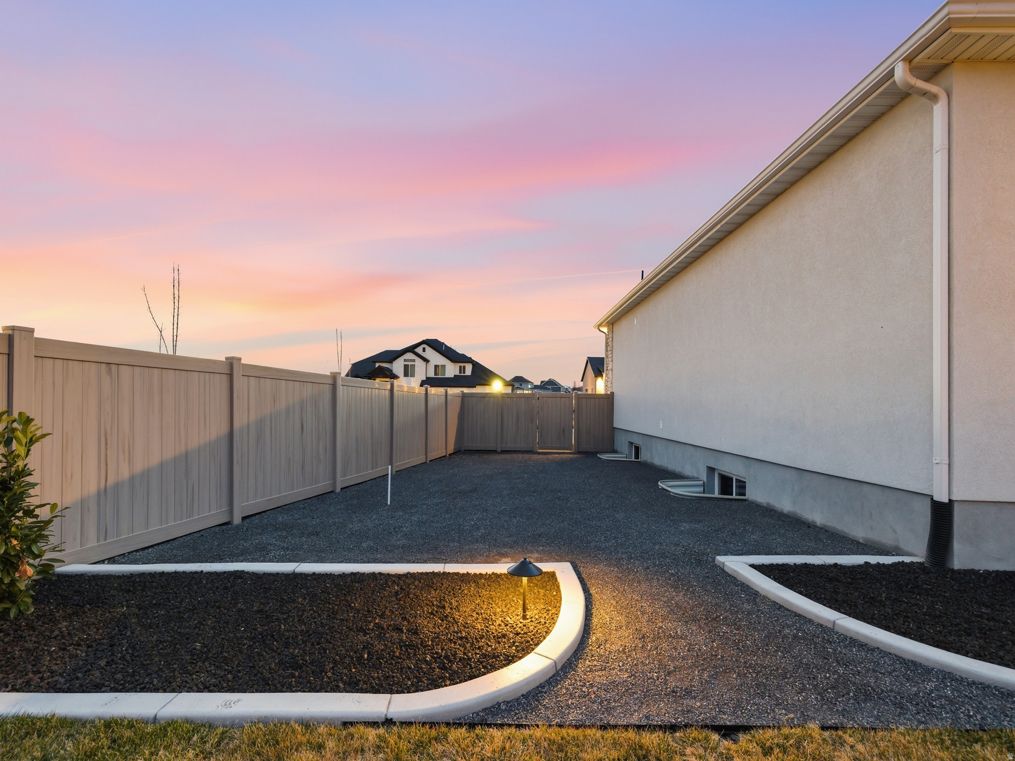 BEACON HILL - Residential