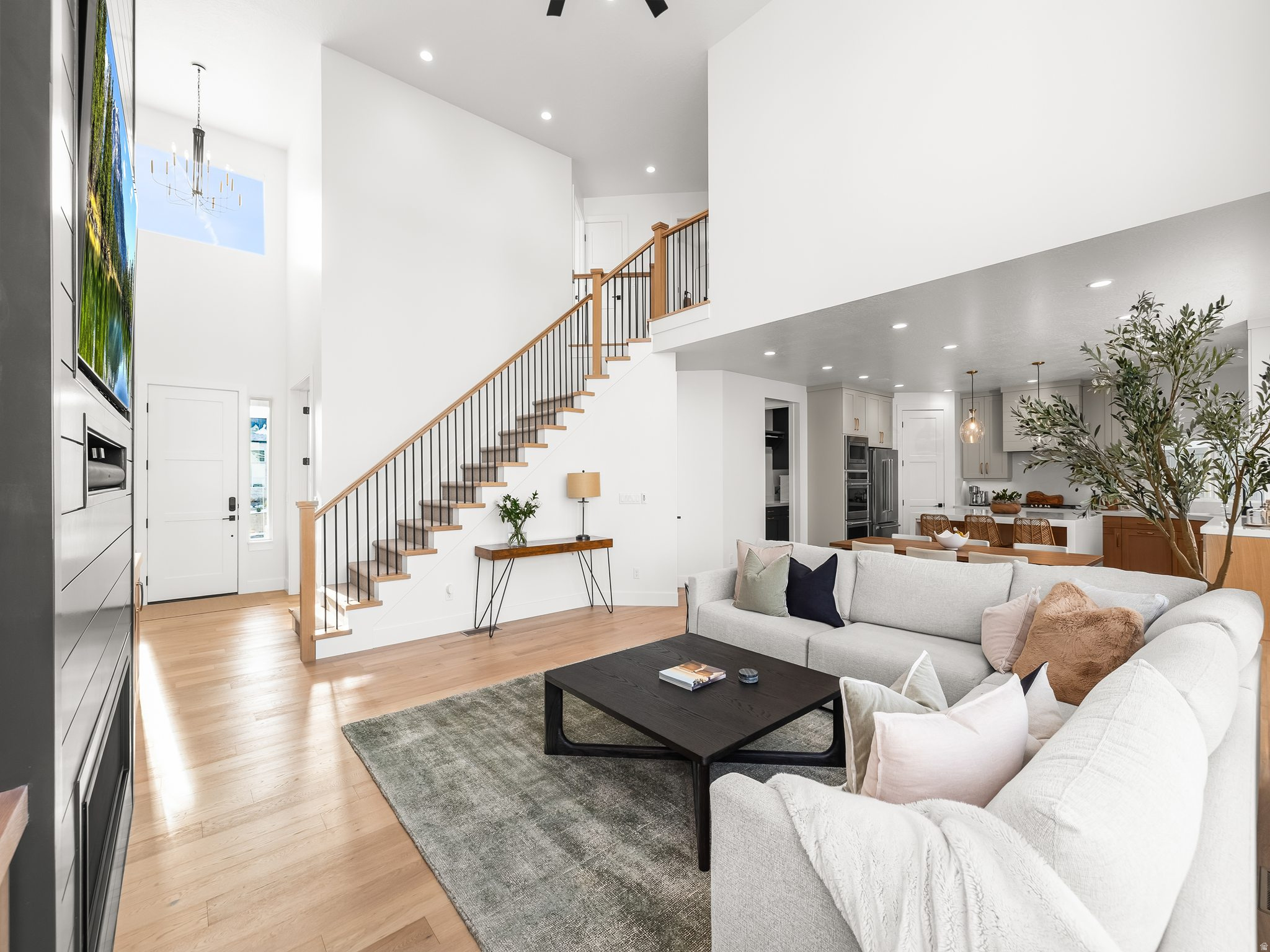 BEACON HILL - Residential