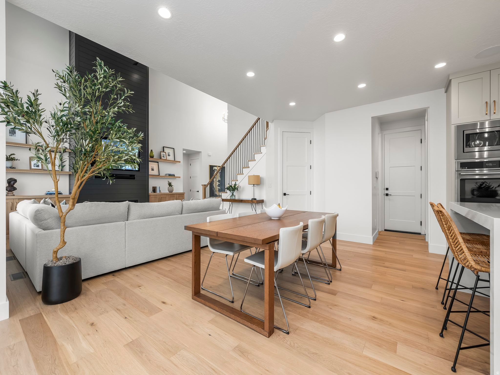 BEACON HILL - Residential