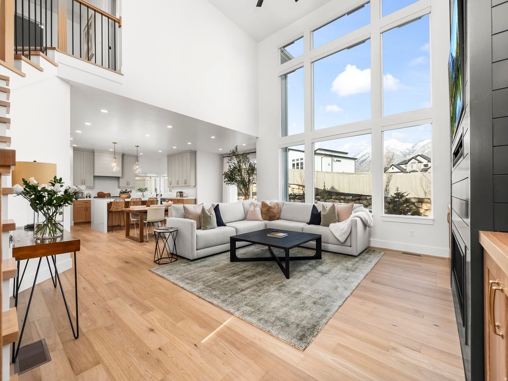 Photo of 12176 N CREEK MEADOW CT W, Highland, UT 84003 (MLS # 2143137)