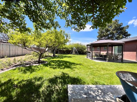 Tiny photo for 883 W 180 S, Orem, UT 84058 (MLS # 2156339)