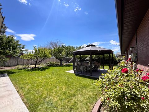 Tiny photo for 883 W 180 S, Orem, UT 84058 (MLS # 2156339)
