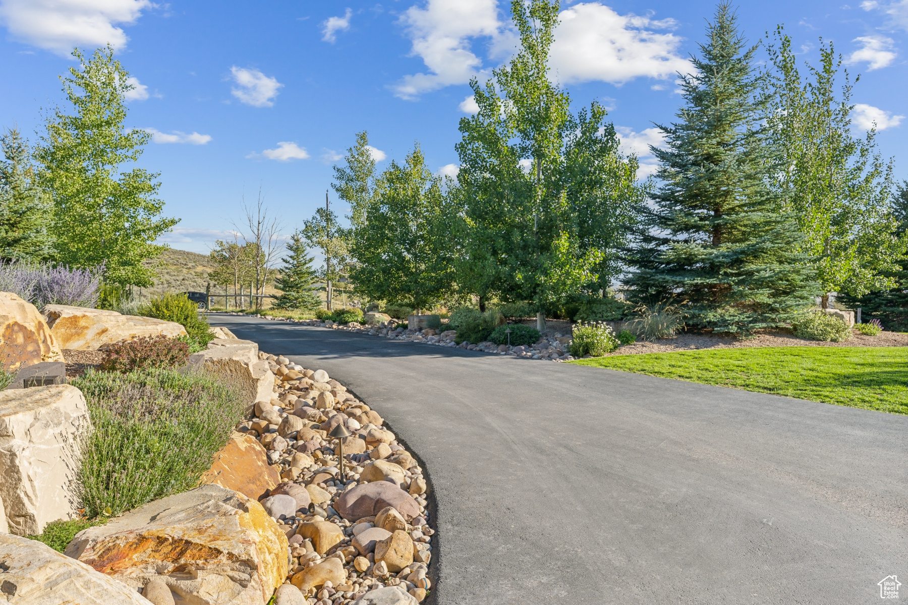 8848 Highfield Rd, Park City, Utah image 41
