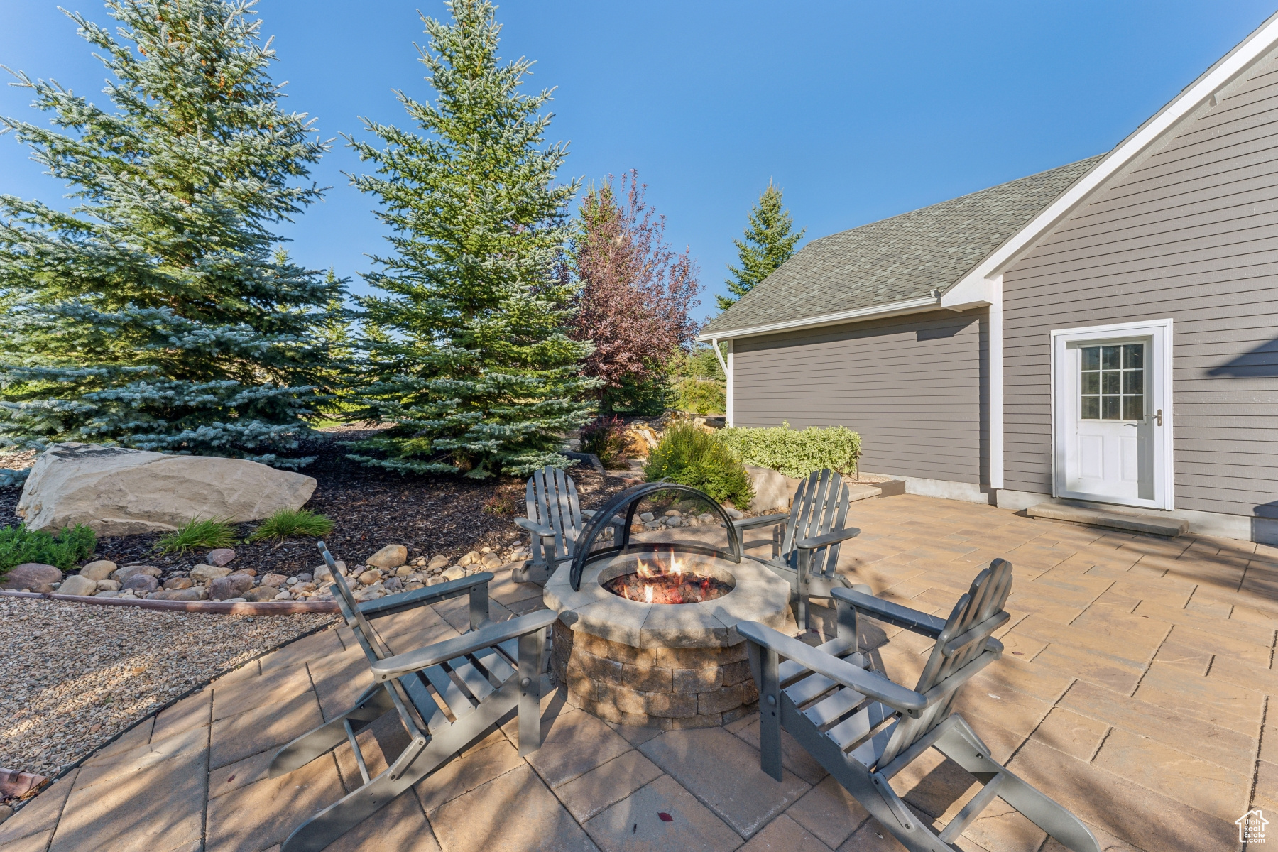 Park City, Utah 84098, United States, 4 Bedrooms Bedrooms, ,4 BathroomsBathrooms,Residential,Pending,109025