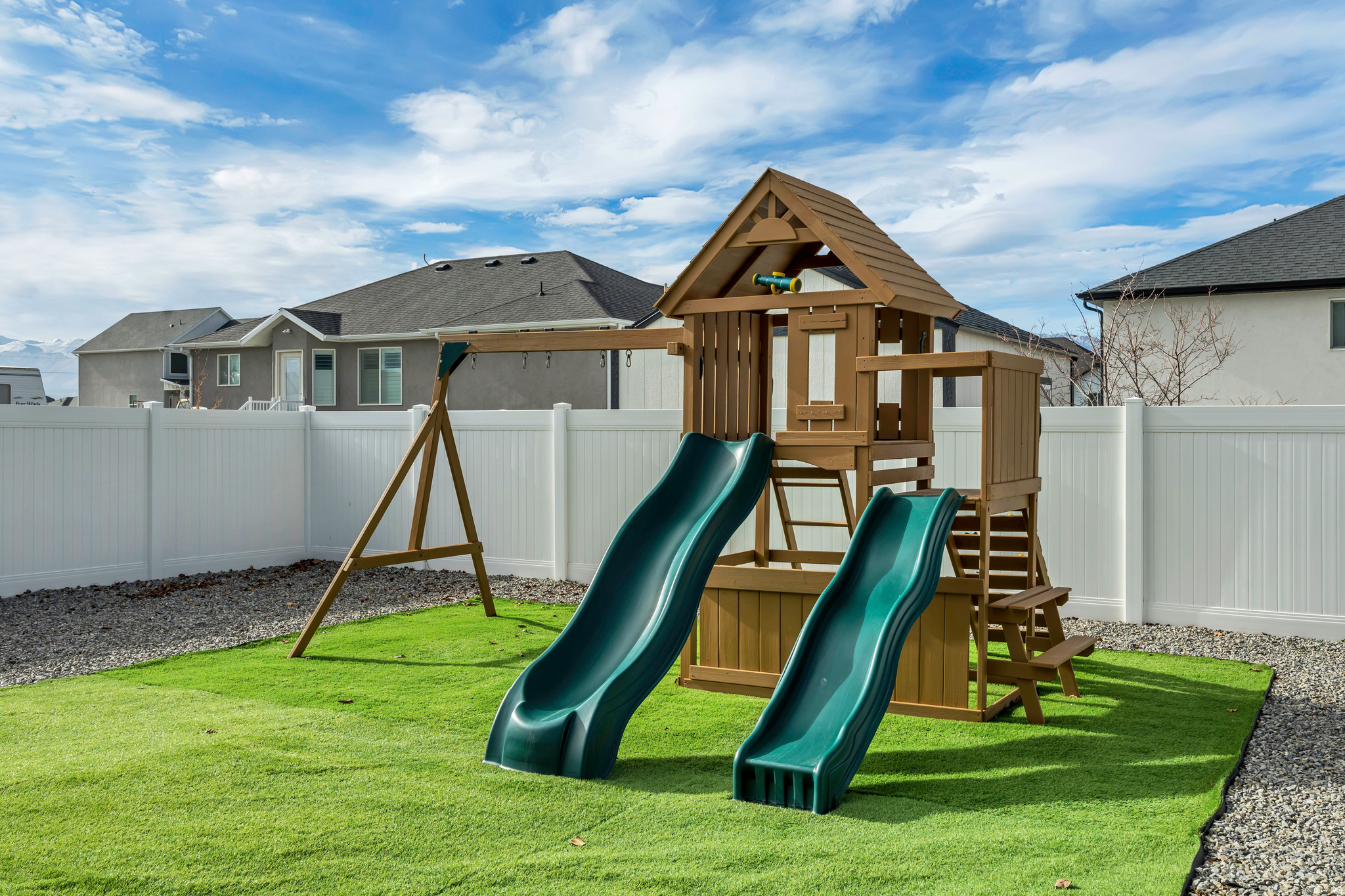 MUSTANG RIDGE - Residential