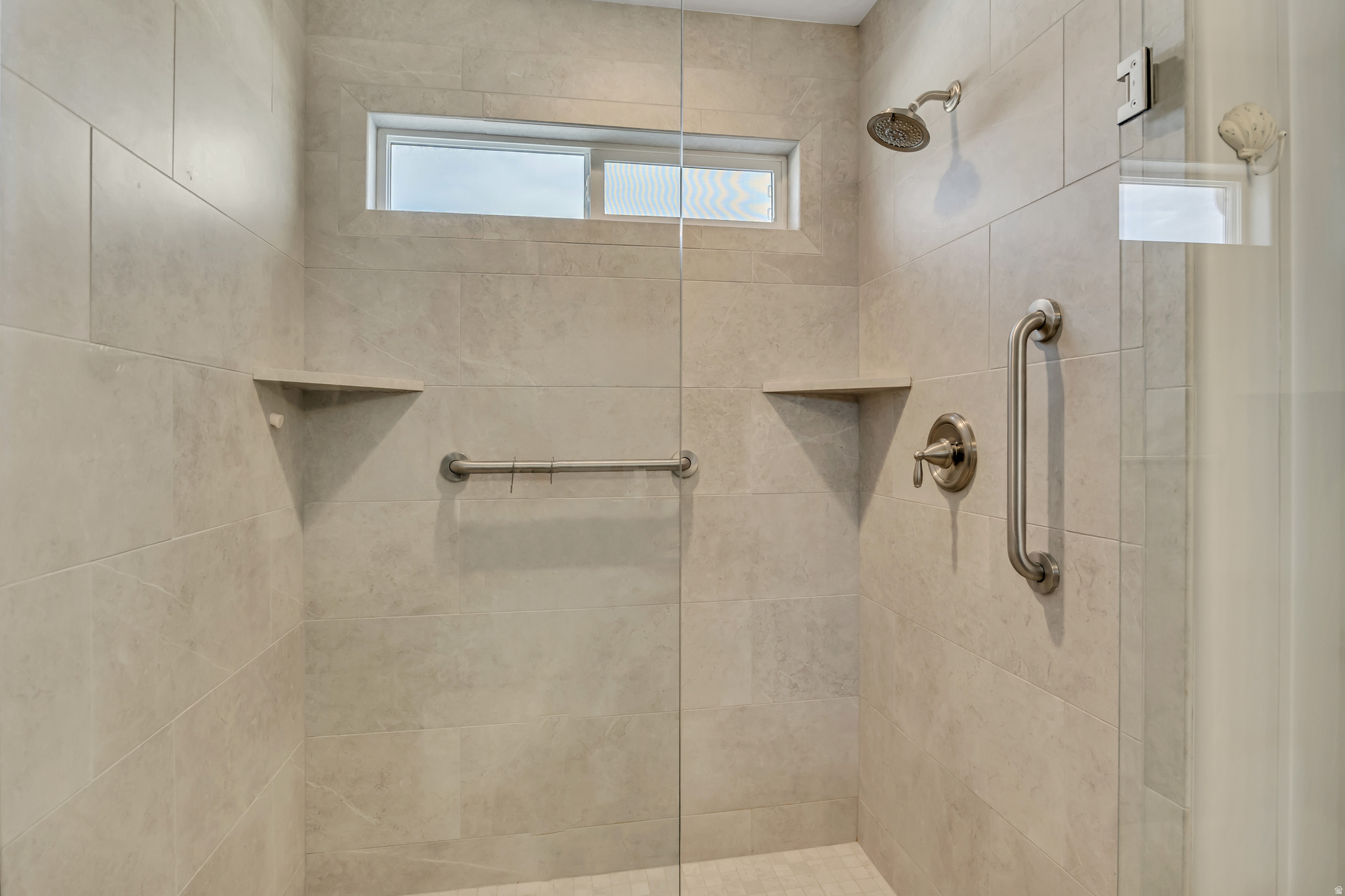 MUSTANG RIDGE - Residential