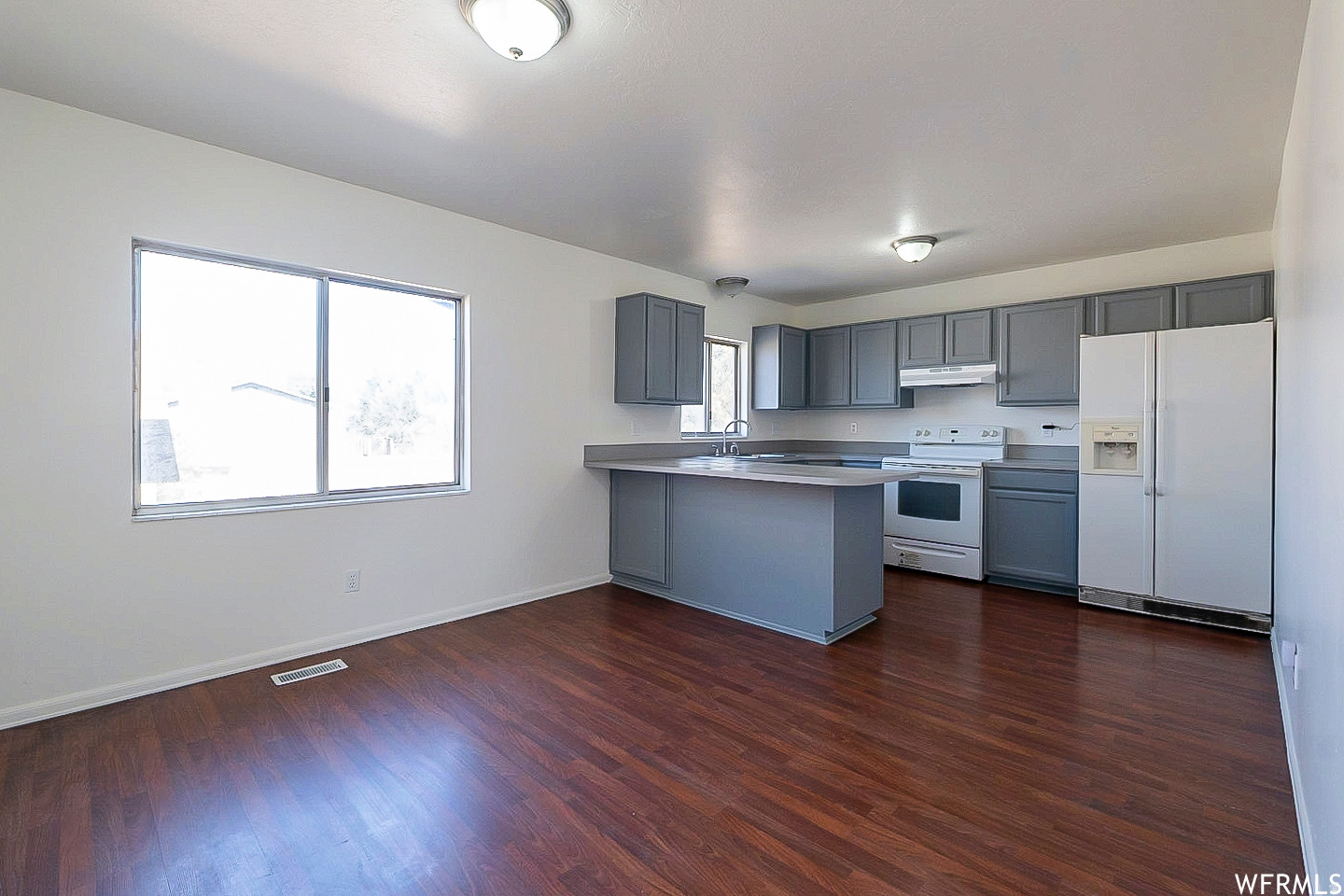 JULIE ESTATES SUBDIV - Residential Lease