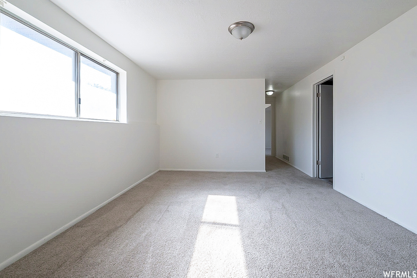 JULIE ESTATES SUBDIV - Residential Lease