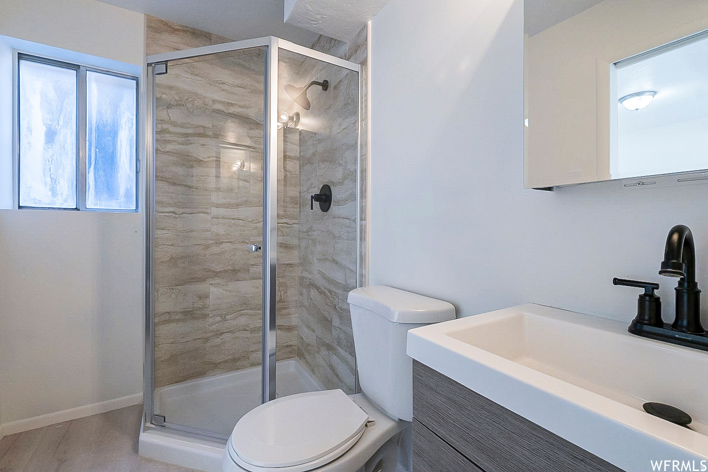 JULIE ESTATES SUBDIV - Residential Lease