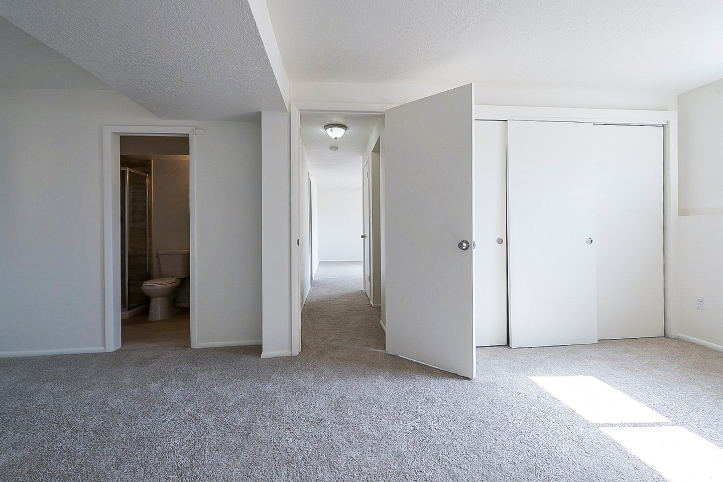 JULIE ESTATES SUBDIV - Residential Lease