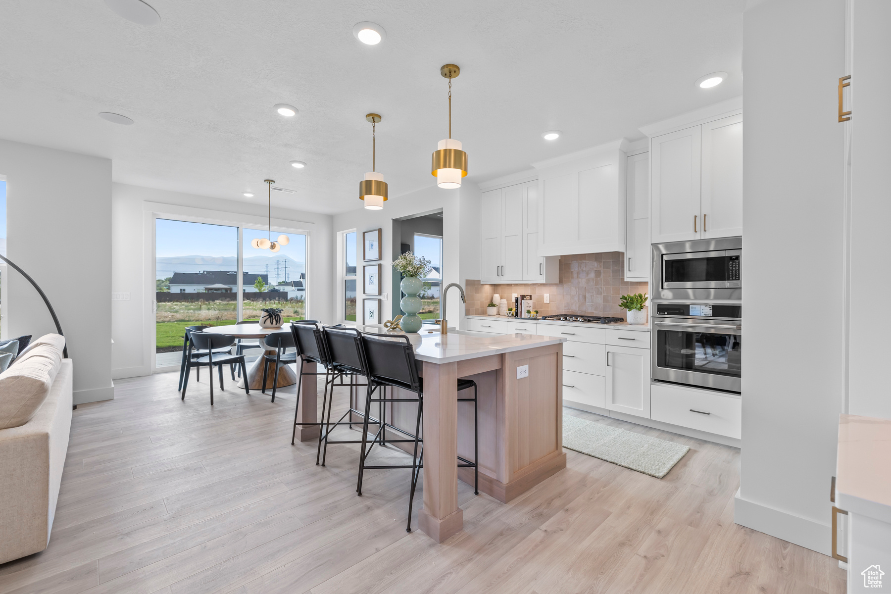 HART ESTATES - Residential