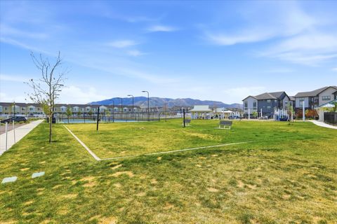 Tiny photo for 1188 E DOGWATCH DR, Saratoga Springs, UT 84045 (MLS # 2153721)
