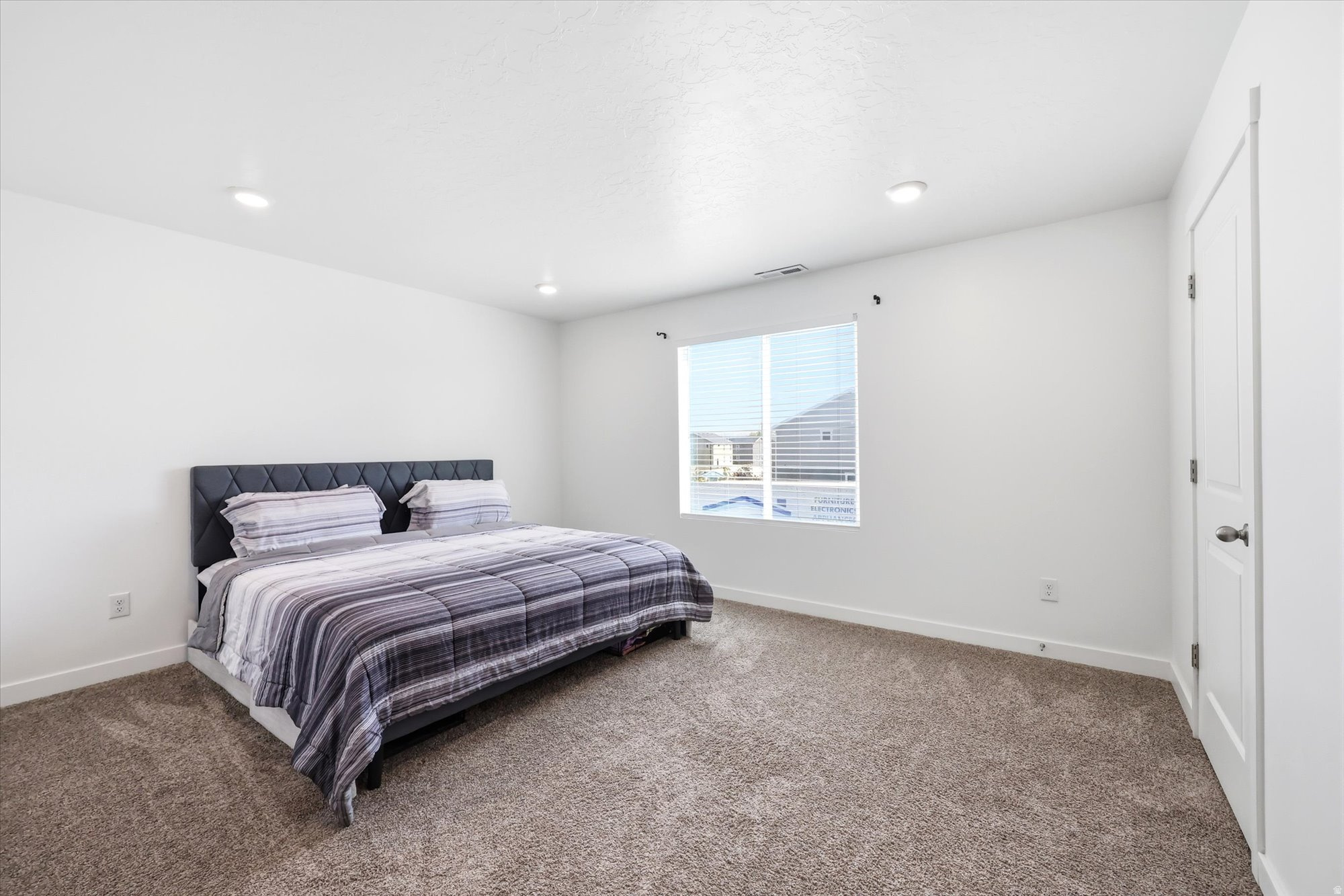 NORTHSHORE - Residential