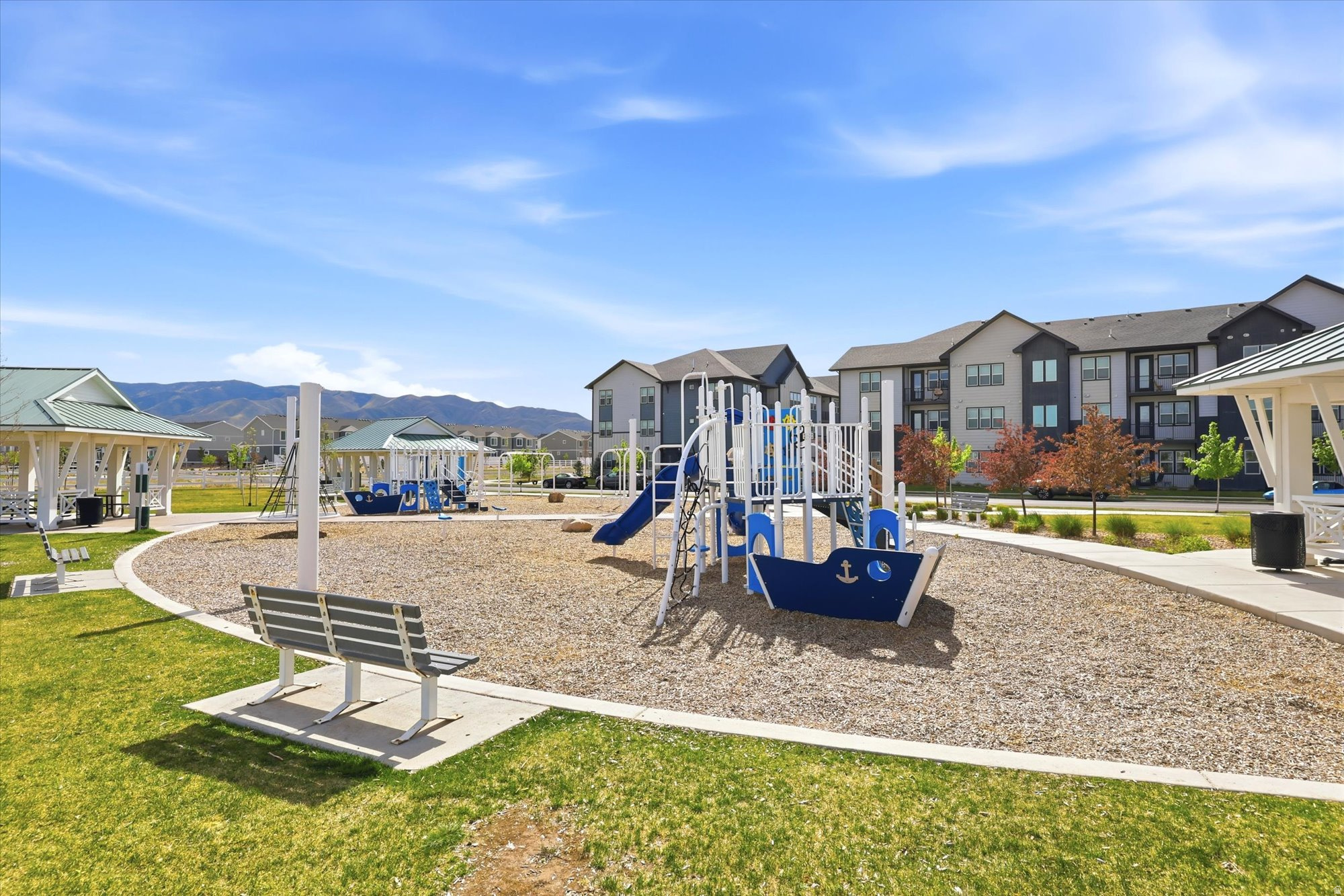 NORTHSHORE - Residential