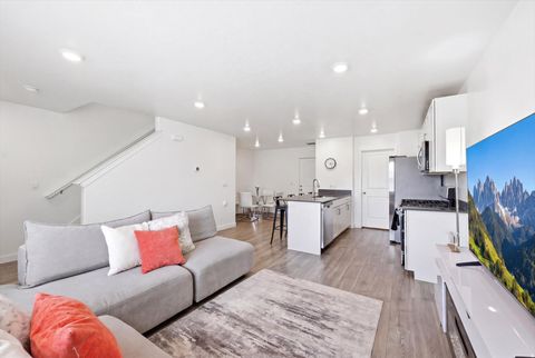 Tiny photo for 1188 E DOGWATCH DR, Saratoga Springs, UT 84045 (MLS # 2153721)