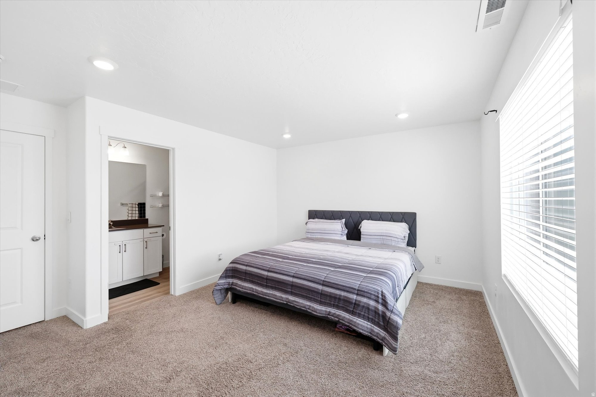 NORTHSHORE - Residential