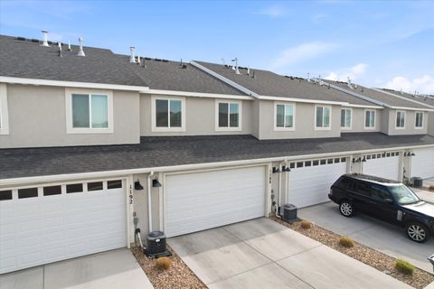 Tiny photo for 1188 E DOGWATCH DR, Saratoga Springs, UT 84045 (MLS # 2153721)