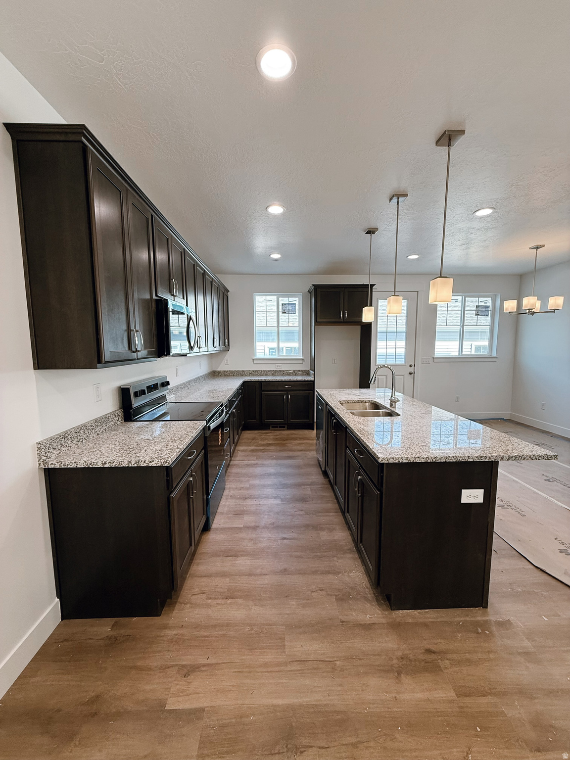 SALEM PARK - Residential