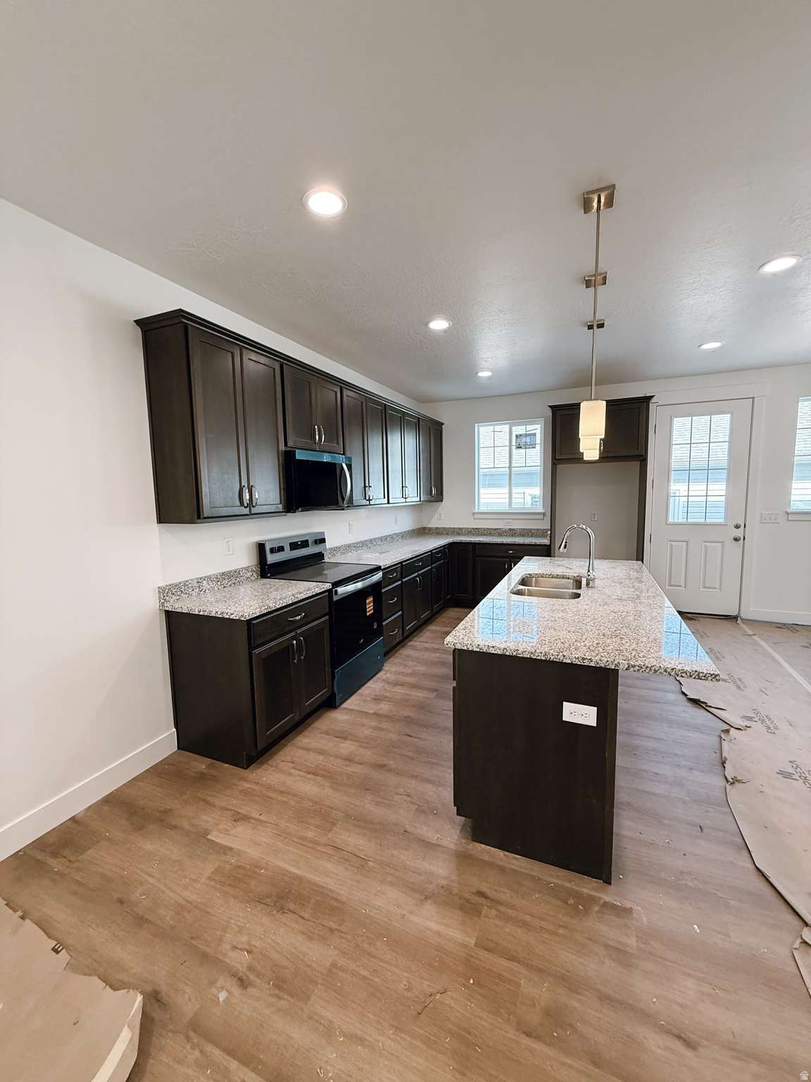 SALEM PARK - Residential