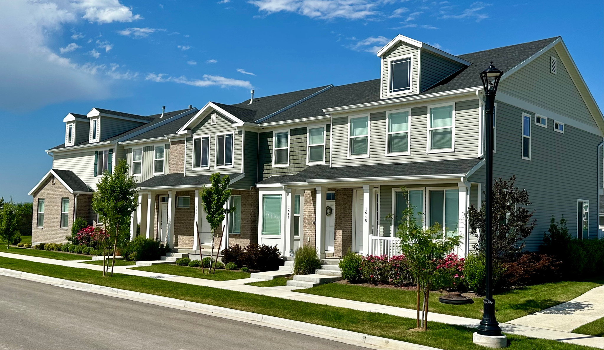 SALEM PARK - Residential