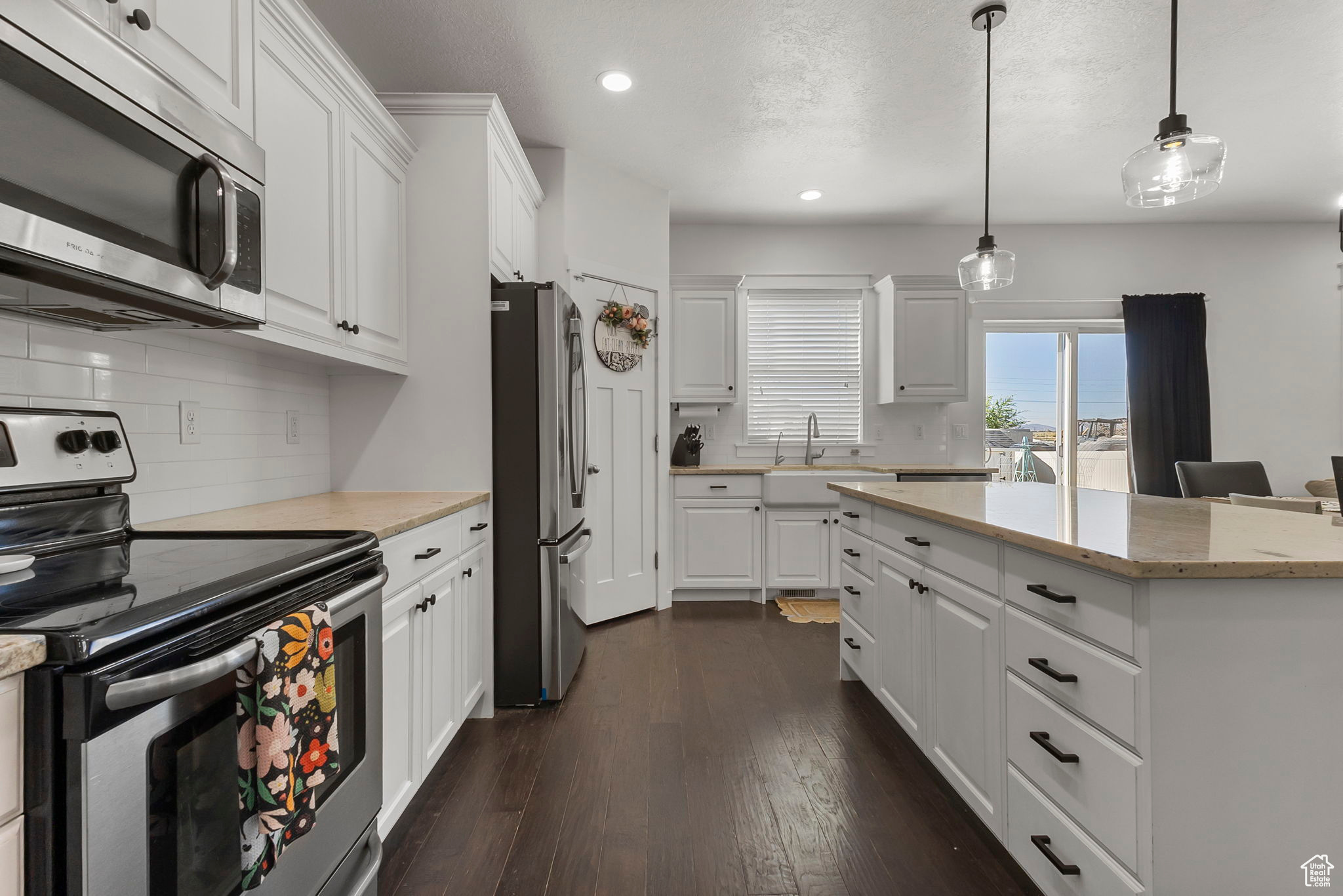 JESSIES BROOK - Residential